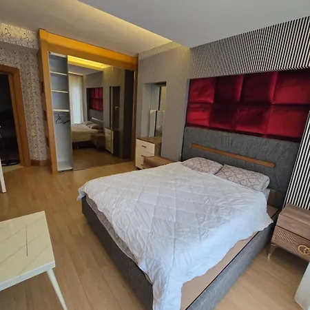 Bueyuek Guezel Muekemmel Bir Istanbul